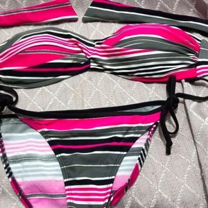 Body Glove  Size S/P 2 Piece Bekini